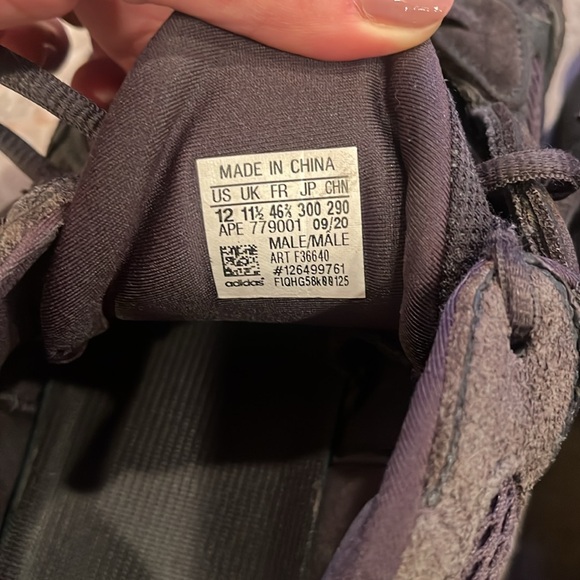 Men adidas yeezy boost sneakers - Picture 2 of 5